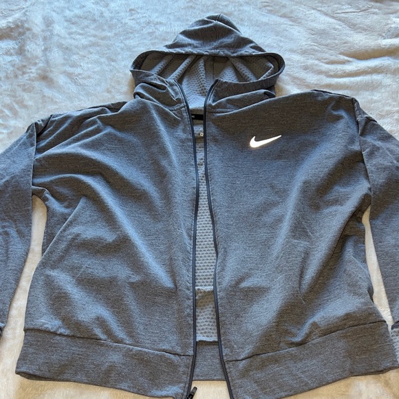 NIKE Dri-FIT Full Zip Hoodie SS Gray Thumb Holes Security Zipper Women's M EUC - Picture 11 of 12